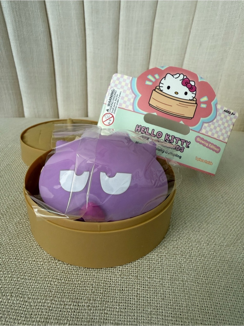 NEW OPEN Sanrio BADTZ MARU dumpling GLOWING glow in the dark squishy Hello Kitty